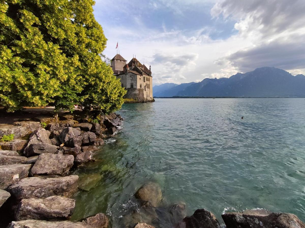 Aparthotel Castle View Veytaux Esterno foto